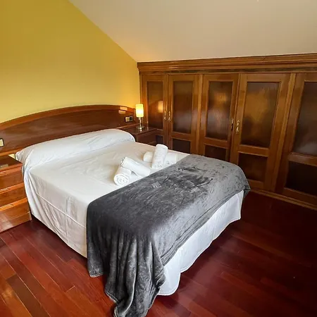 Gestiona2R- Casa Grande Para 12 En Llanes 6 Dormitorios Jardin Y Espacio Exterior *