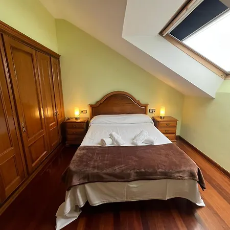 Gestiona2R- Casa Grande Para 12 En Llanes 6 Dormitorios Jardin Y Espacio Exterior